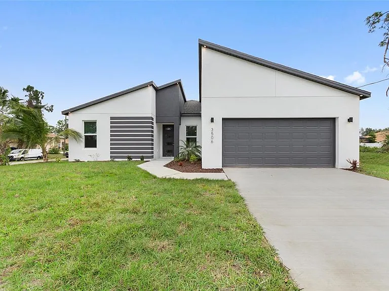 3506 Lookout Ln — Photo 1