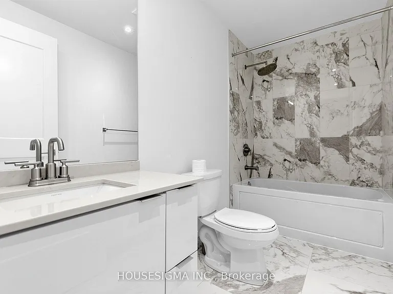 430 Roncesvalles Ave #215 — Photo 17