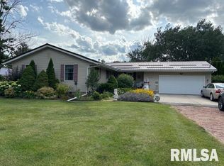 222 SE 5th St, Galva, IL 61434