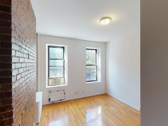 2nd image of 1492 1st Ave #2S1