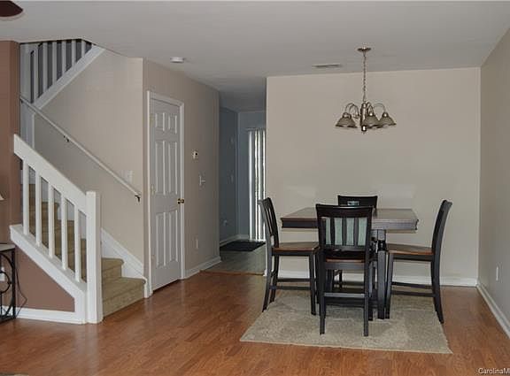 2nd image of 414 Scarlett Ln