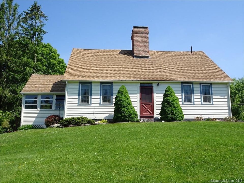 1st image of 186 Iron St