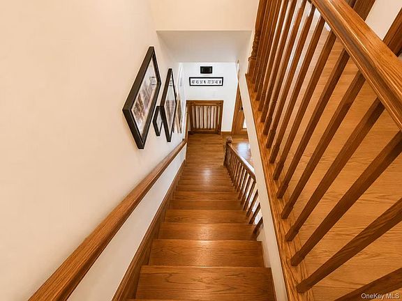 5th image of 6337 Douglaston Parkway