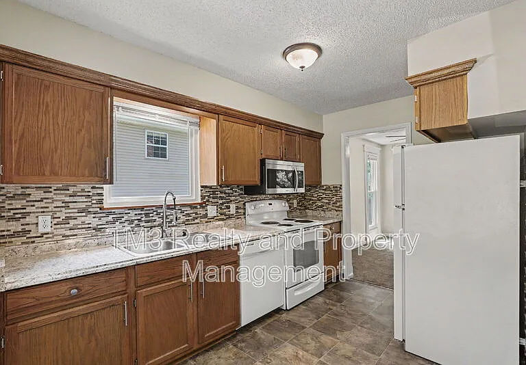 15338 S Summertree Ln — Photo 6
