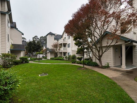 2nd image of 1400 El Camino Real APT 101