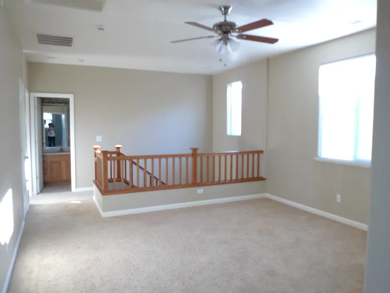 3387 Paumanok Way — Photo 8