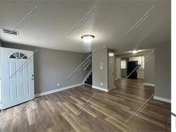 2805 Winchester St, Baltimore, MD 21216