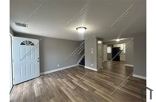 2805 Winchester St Photo 1