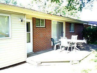 2nd image of 1100 Brooklawn Rd