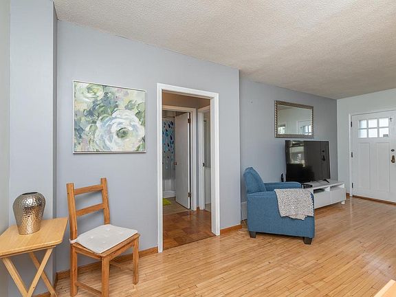 4th image of 5601 42nd Ave S
