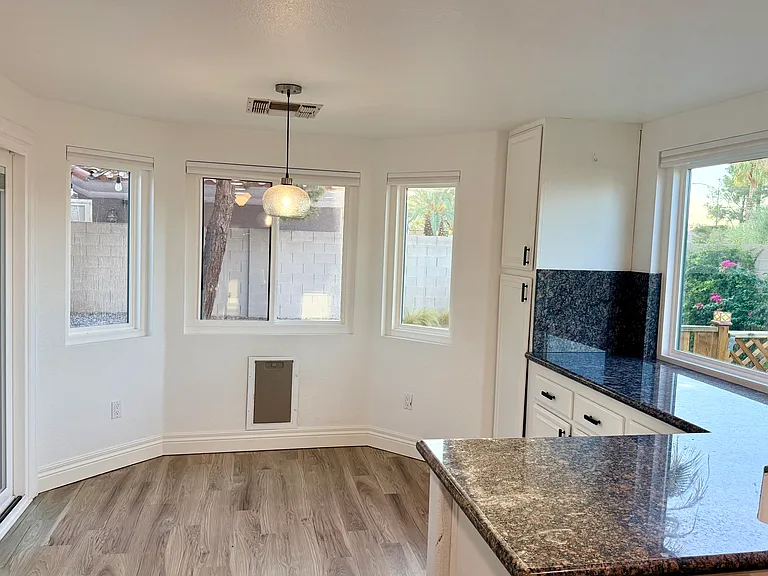 4437 Crimson Leaf Dr — Photo 6