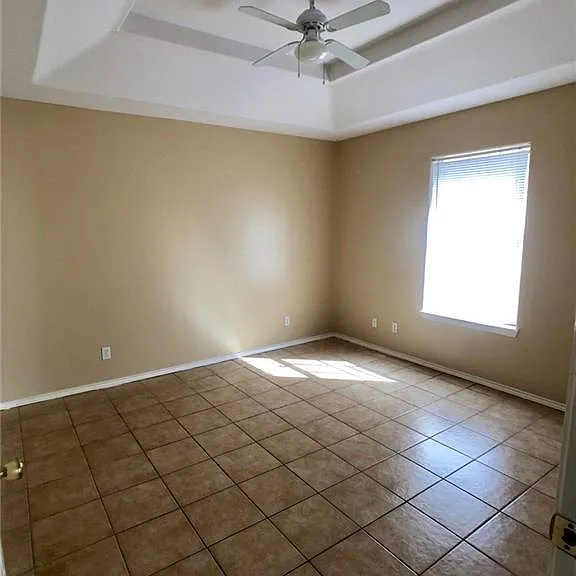 808 N Cross Ln #1 — Photo 11