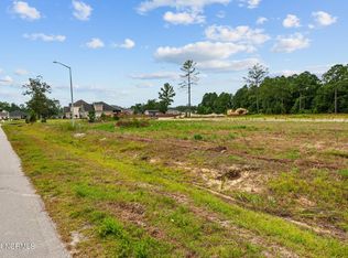 169 Finch Ln, New Bern, NC 28560