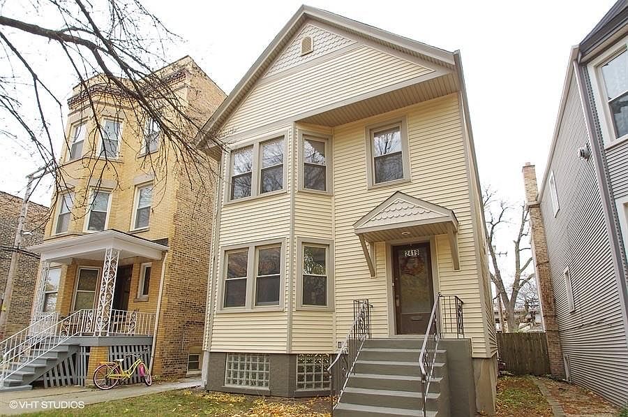 1st image of 2419 W Leland Ave #2