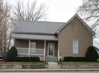 229 Clark St, Sparta, TN 38583