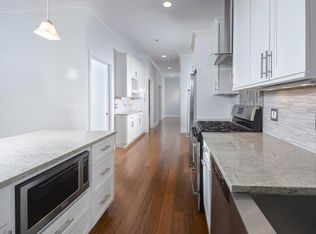 1201 W Washington Blvd, Chicago, IL 60607