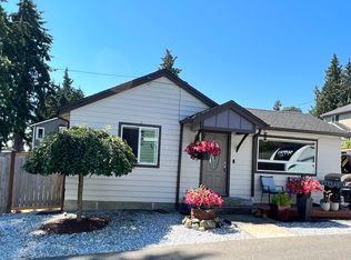 239 S 126th St, Seattle, WA 98168