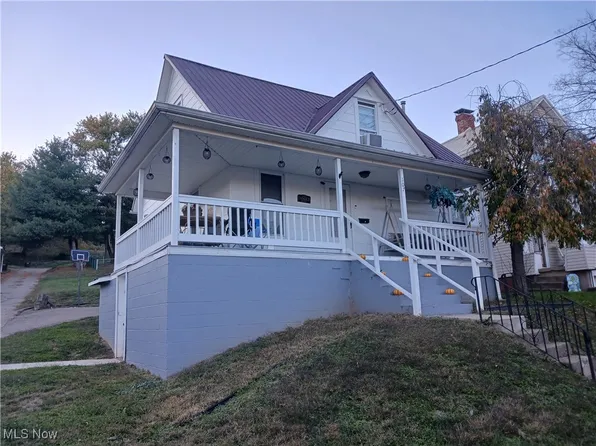 107 Vine St, Marietta, OH 45750