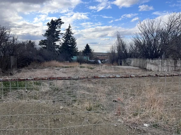 222 3rd Ave SW, Cut Bank, MT 59427