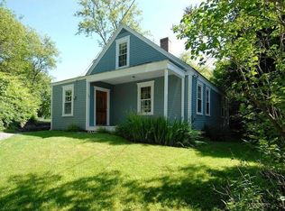 139 Pepperrell Rd, Kittery Point, ME 03905