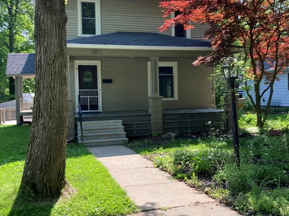 511 S Oakwood St, Angola, IN 46703