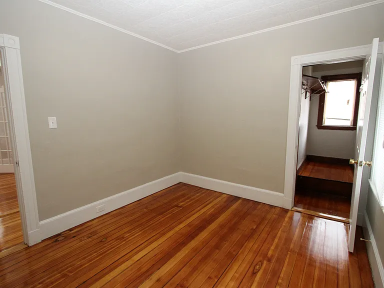 18 Howes St #2 — Photo 10
