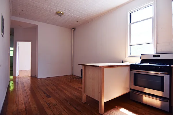 Rented by Coda Real Estate NYC | media 32