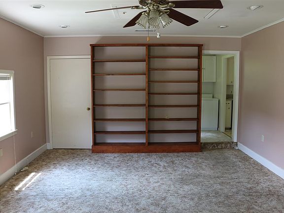 2nd image of 141 Lynnwood Dr
