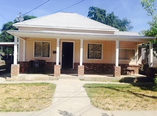 1069 E Park Way, Dinuba, CA 93618