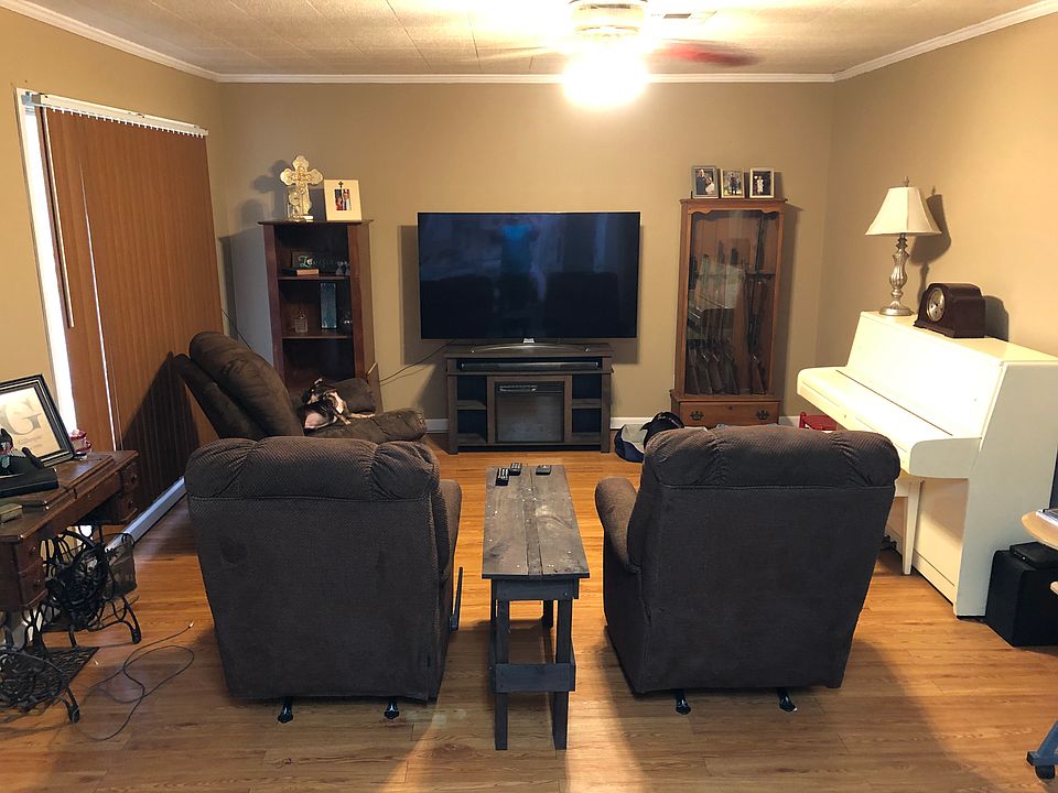 1st image of 2410 Frankie Ave