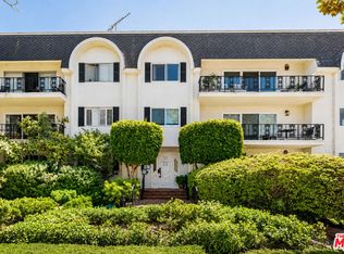 404 San Vicente Blvd Unit 204, Santa Monica, CA 90402