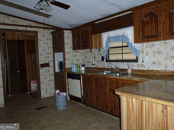 2nd image of 2283 Wilton Threatt Rd