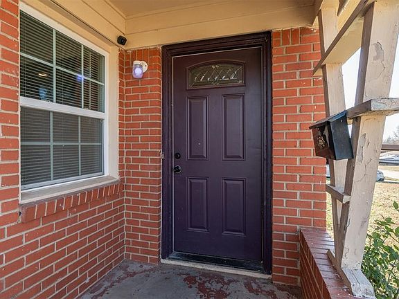 4th image of 1908 N Overbrook Dr
