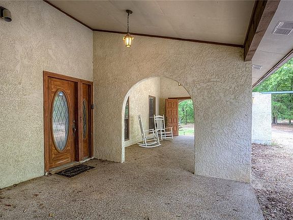 3rd image of 9583 County Road 2440