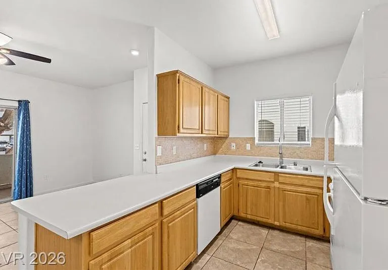 5650 E Sahara Ave — Photo 8
