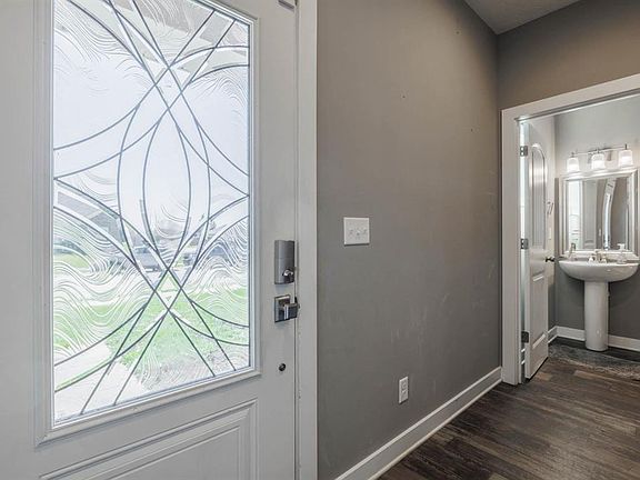 5th image of 4679 Breeze Ct E