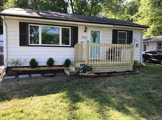 7420 Southview Dr, Des Moines, IA 50315
