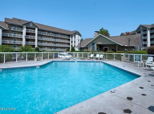 205 Ogle Dr #422, Pigeon Forge, TN 37863