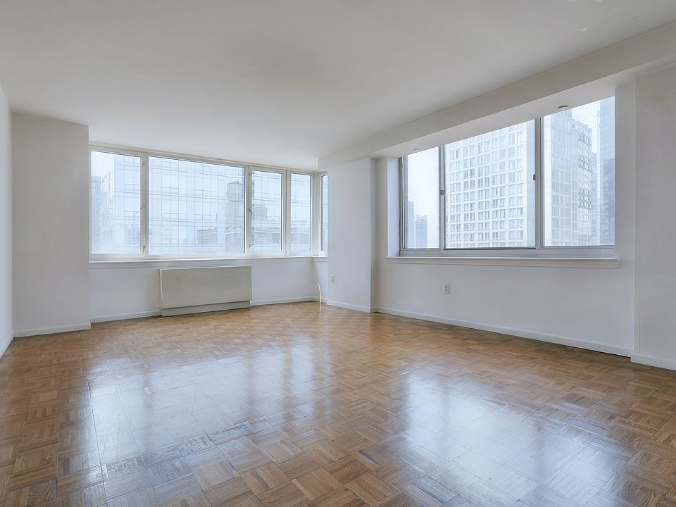 1st image of 350 W 43rd St APT 25D