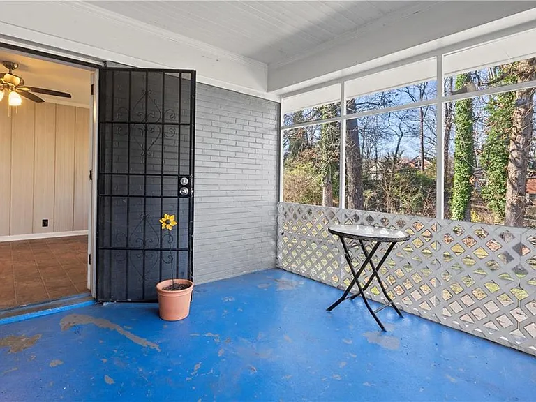 1415 Pollard Dr SW — Photo 17