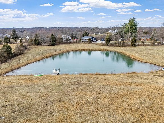 5th image of 2942 Pendleton Rd