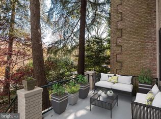 2144 Cathedral Ave NW, Washington, DC