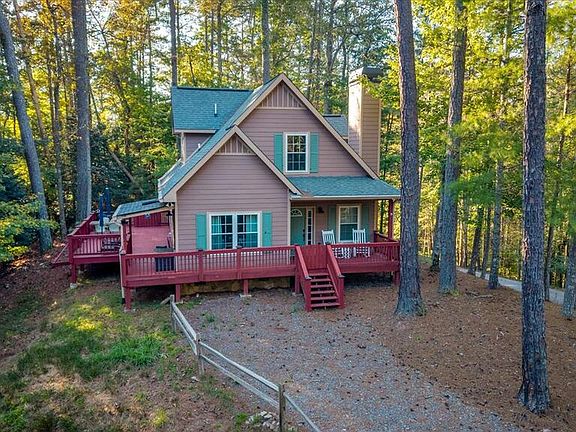 2nd image of 611 Monocle Dr
