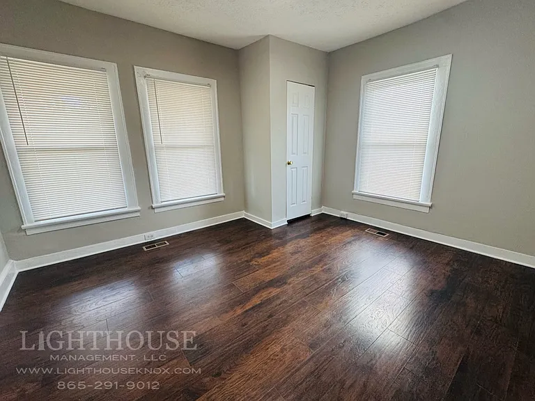 2815 Tarleton Ave — Photo 10