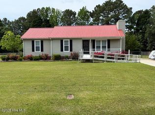 633 Fox Chase Lane, Winterville, NC 28590