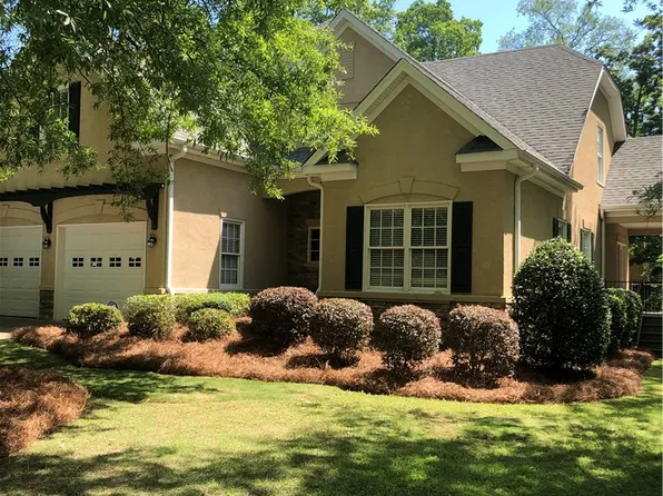 1812 Hillbrook Cir, Auburn, AL 36830