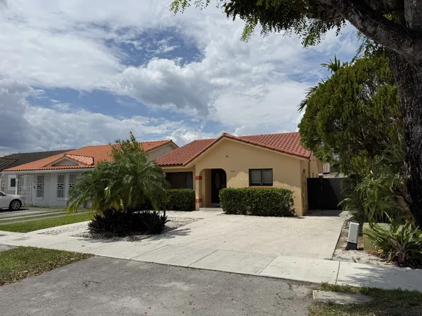 10277 NW 128th Ter, Hialeah Gardens, FL 33018