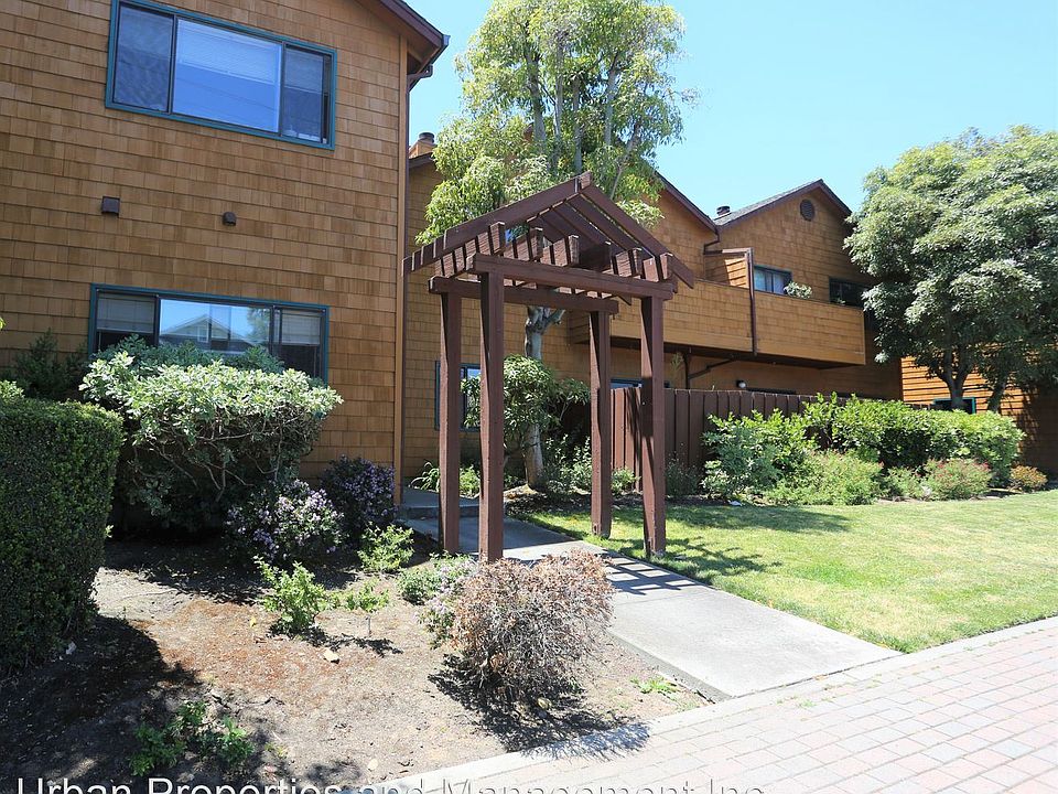 1st image of 631 Waltermire St #3