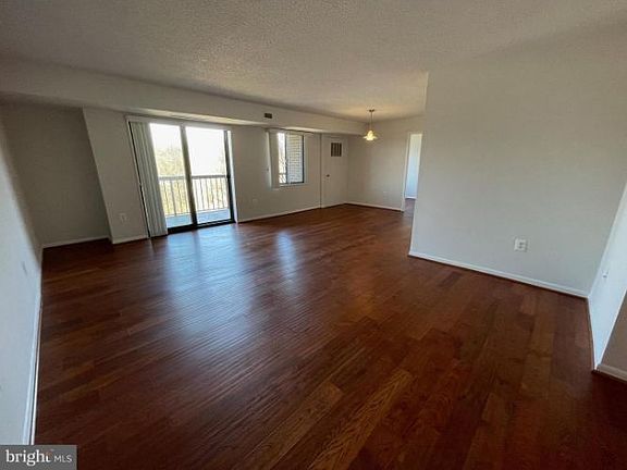 5th image of 200 N Pickett St APT 411