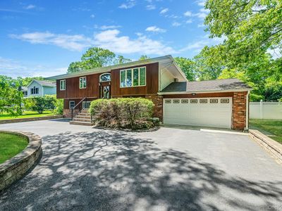 118 Ledgewood Drive, Smithtown, NY, 11787